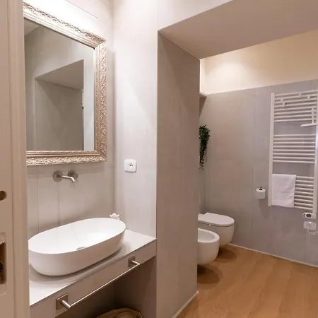 Holiday home Dimora Balcuni Gelosia *